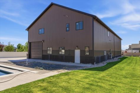 2103 N 3430 W Clinton UT 84015