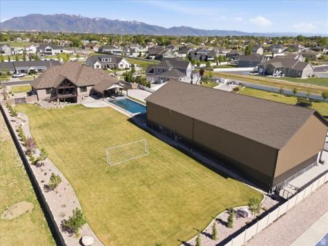 2103 N 3430 W Clinton UT 84015