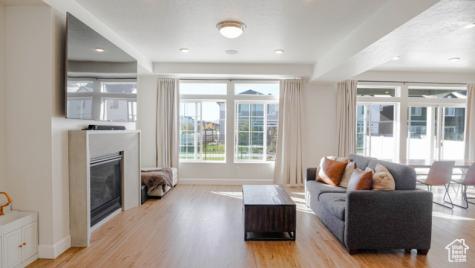 109 E Hidden Creek Way Saratoga Springs UT 84045