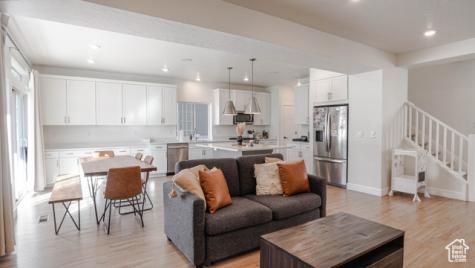 109 E Hidden Creek Way Saratoga Springs UT 84045