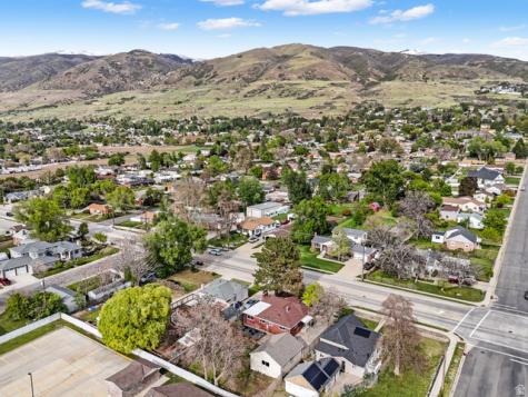935 N 400 E Bountiful UT 84010