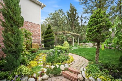 9 Pepperwood Pointe Sandy UT 84092