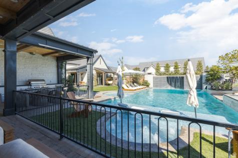 2133 E 3670 S St. George UT 84790