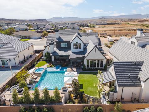 2133 E 3670 S St. George UT 84790