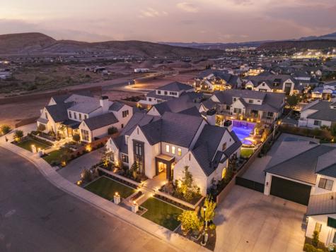 2133 E 3670 S St. George UT 84790