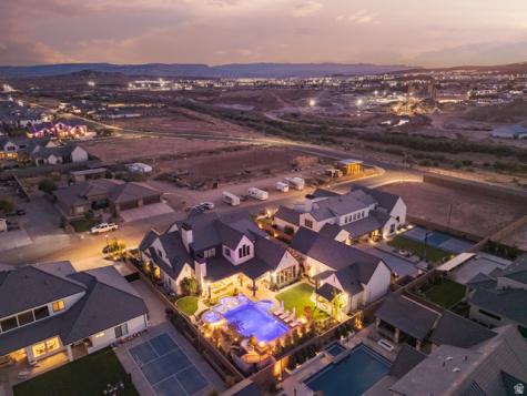 2133 E 3670 S St. George UT 84790