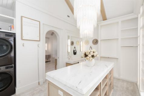 2133 E 3670 S St. George UT 84790