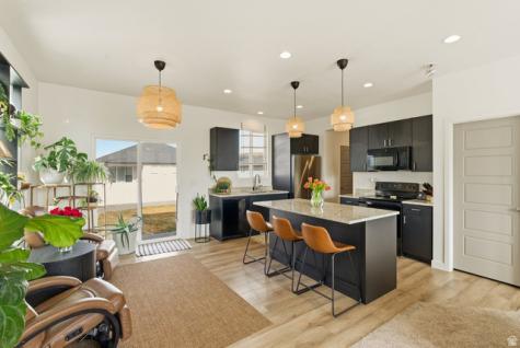 2395 E Boxwood Lane Eagle Mountain UT 84005