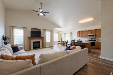 1758 S 50 E Orem UT 84058
