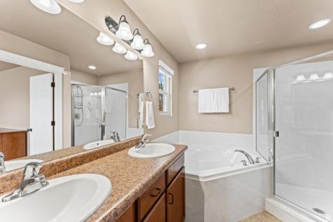 1257 W 2850 S Syracuse UT 84075
