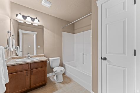 1257 W 2850 S Syracuse UT 84075