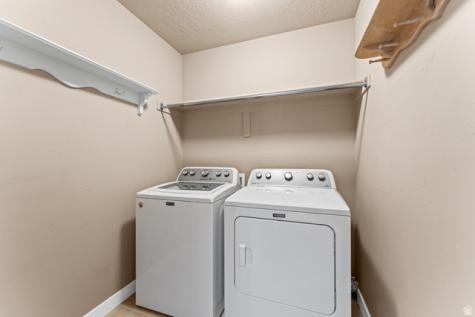 1257 W 2850 S Syracuse UT 84075