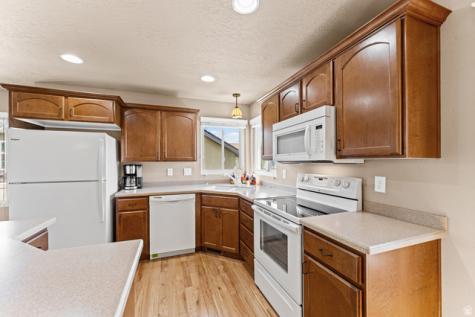 1257 W 2850 S Syracuse UT 84075