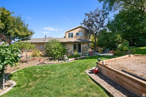 1761 S Davis Boulevard E Bountiful UT 84010