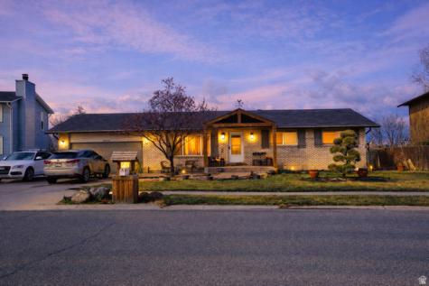 10564 S Weeping Willow Drive E Sandy UT 84070