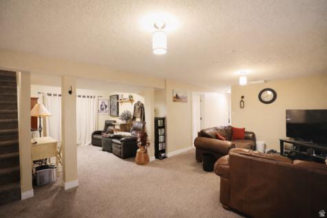 10564 S Weeping Willow Drive E Sandy UT 84070