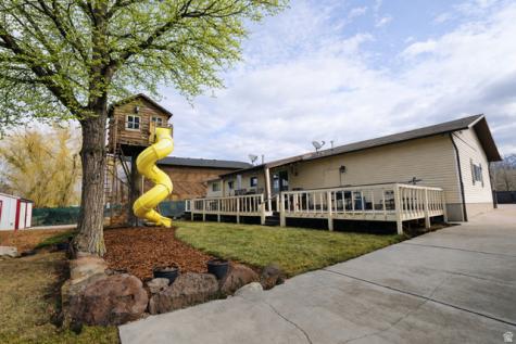 10564 S Weeping Willow Drive E Sandy UT 84070
