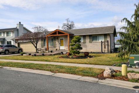 10564 S Weeping Willow Drive E Sandy UT 84070