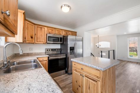 9822 S Darin Drive Sandy UT 84070
