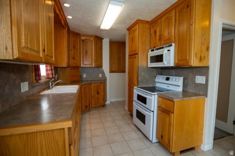 225 N 200 E Tremonton UT 84337