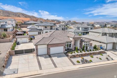 1434 E Black Brush Drive Washington UT 84780