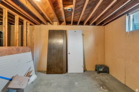 9768 S Garnet Drive Sandy UT 84094