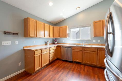 2047 E Weeping Willow Way N Eagle Mountain UT 84005