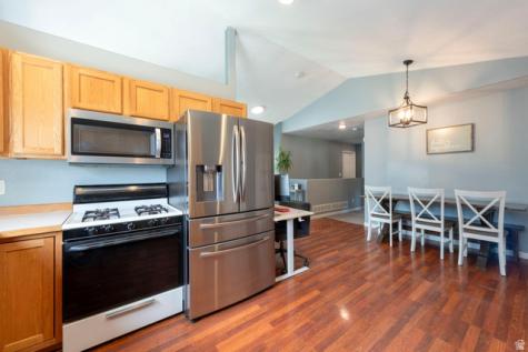 2047 E Weeping Willow Way N Eagle Mountain UT 84005