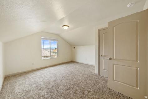 922 E Silver Shadows Drive S Washington UT 84780