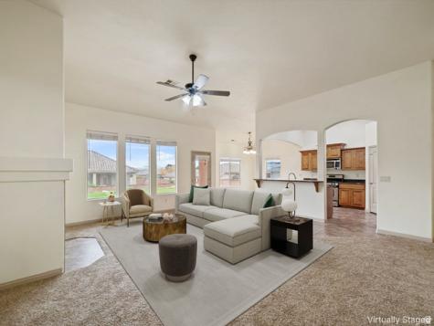 922 E Silver Shadows Drive S Washington UT 84780