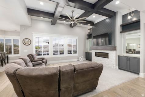 1938 E 2540 S St. George UT 84790