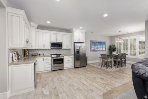 1938 E 2540 S St. George UT 84790