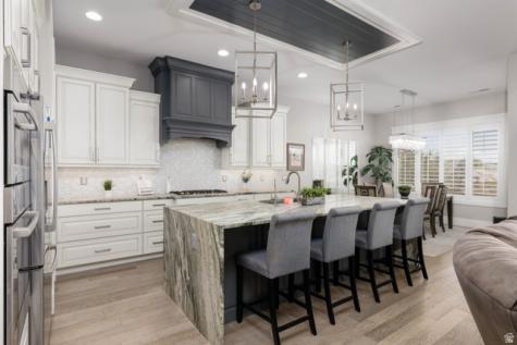 1938 E 2540 S St. George UT 84790