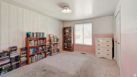 859 E 8600 S Sandy UT 84094