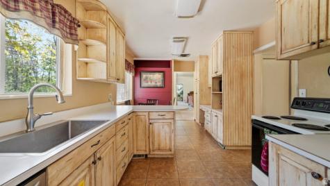 859 E 8600 S Sandy UT 84094