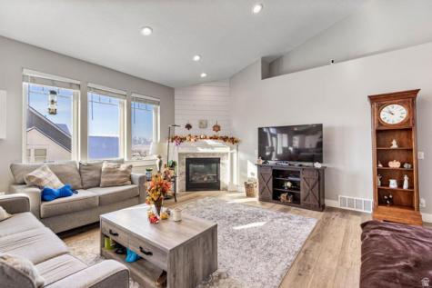 710 E 100 S Hyde Park UT 84318