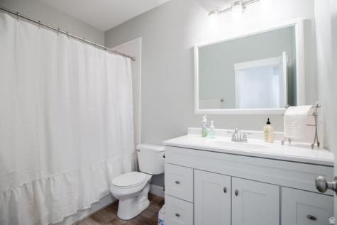 710 E 100 S Hyde Park UT 84318