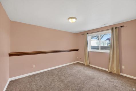 684 E 2900 N North Ogden UT 84414
