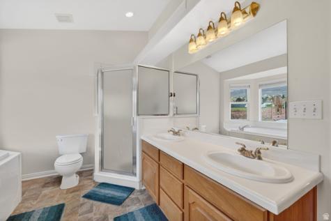 684 E 2900 N North Ogden UT 84414