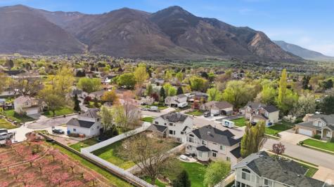 684 E 2900 N North Ogden UT 84414