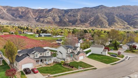 684 E 2900 N North Ogden UT 84414