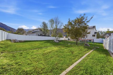 684 E 2900 N North Ogden UT 84414