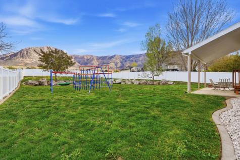 684 E 2900 N North Ogden UT 84414