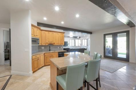 513 E Southfork Drive Draper UT 84020