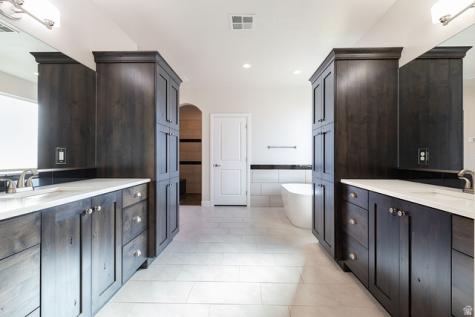 1345 E Black Brush Drive Washington UT 84780