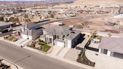 1345 E Black Brush Drive Washington UT 84780