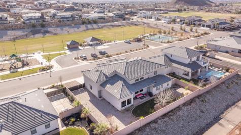 1345 E Black Brush Drive Washington UT 84780