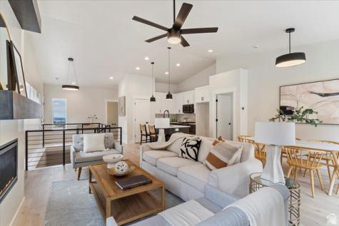 1579 E Maddies Cove Ogden UT 84404