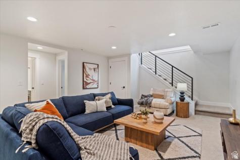 1579 E Maddies Cove Ogden UT 84404