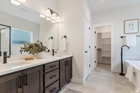 1579 E Maddies Cove Ogden UT 84404